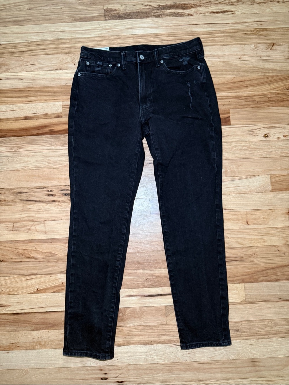 Abercrombie & Fitch Men’s Athletic Slim Jeans
